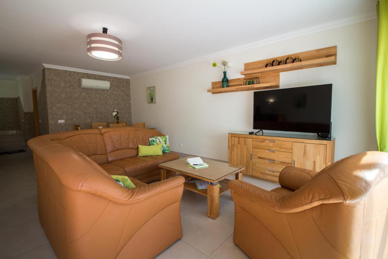 Cliff-Top Townhouse With Stunning Ocean Views Carvoeiro (Lagoa) Exterior foto